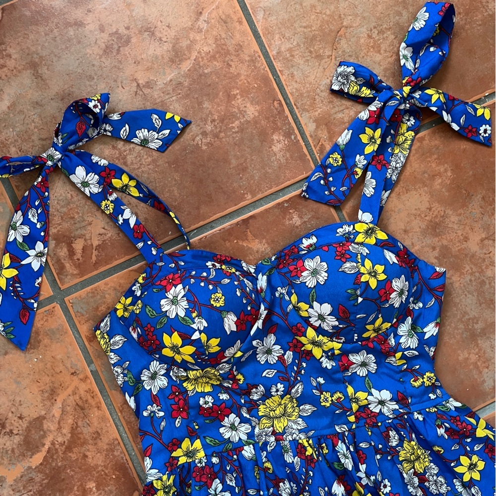 Floral Blue Mini Dress - Picture 2 of 7